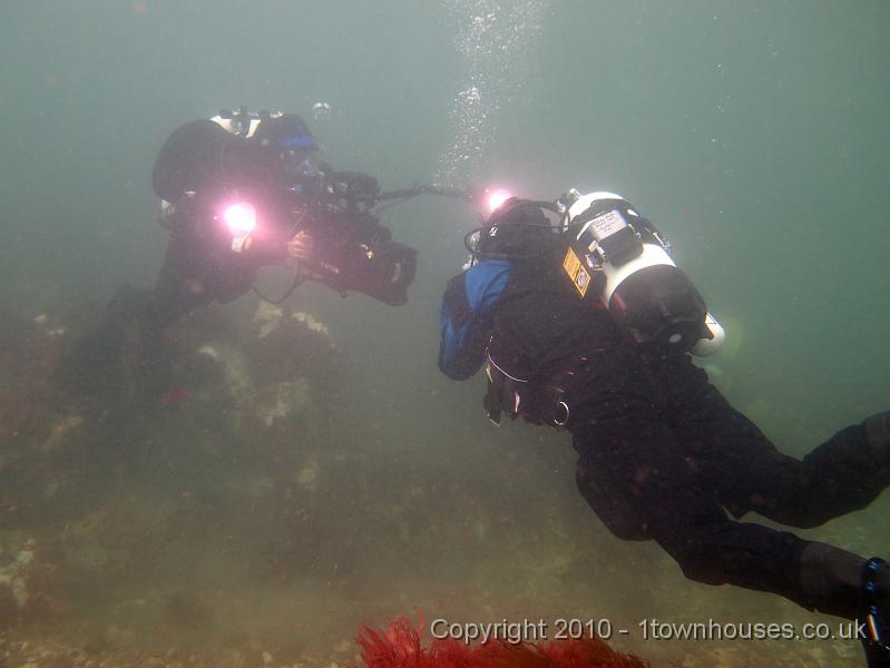 EPL20403.JPG - Rich filming Mike - who isn't talking (no bubbles)