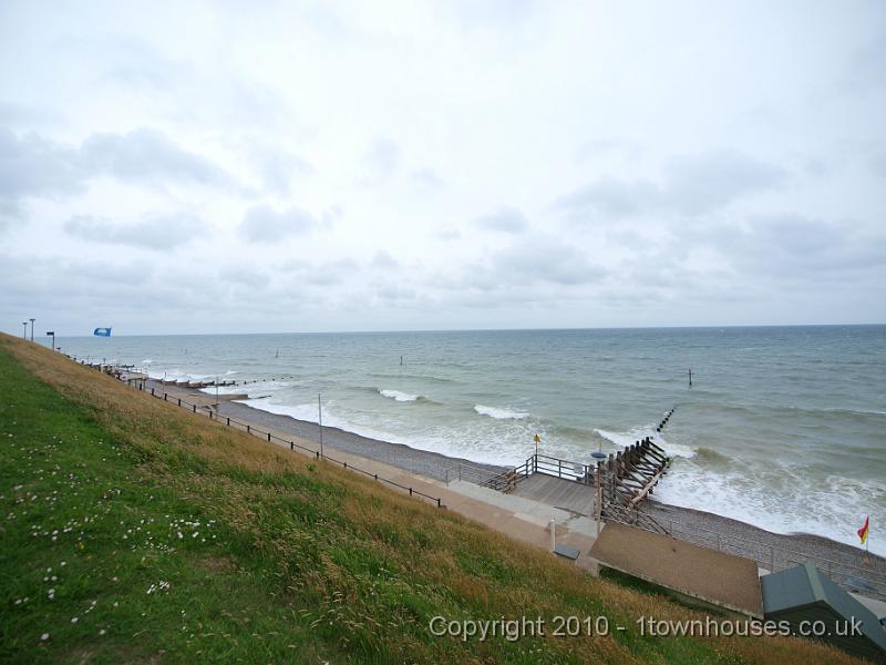 E3123610.JPG - The sea 'getting up'