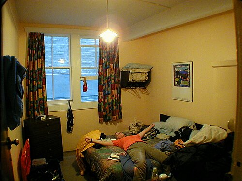 late001.JPG