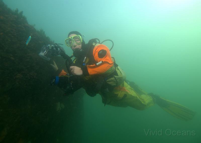 DW211186.jpg - On this visit we ran out of time just as we reached the 4m high boilers, normally an excellent spot to look for animals, which mark the front end of the mechanical parts. Forward of this point the wreck runs at 'deck level'  into the shallows - normally a good place for nudibranches